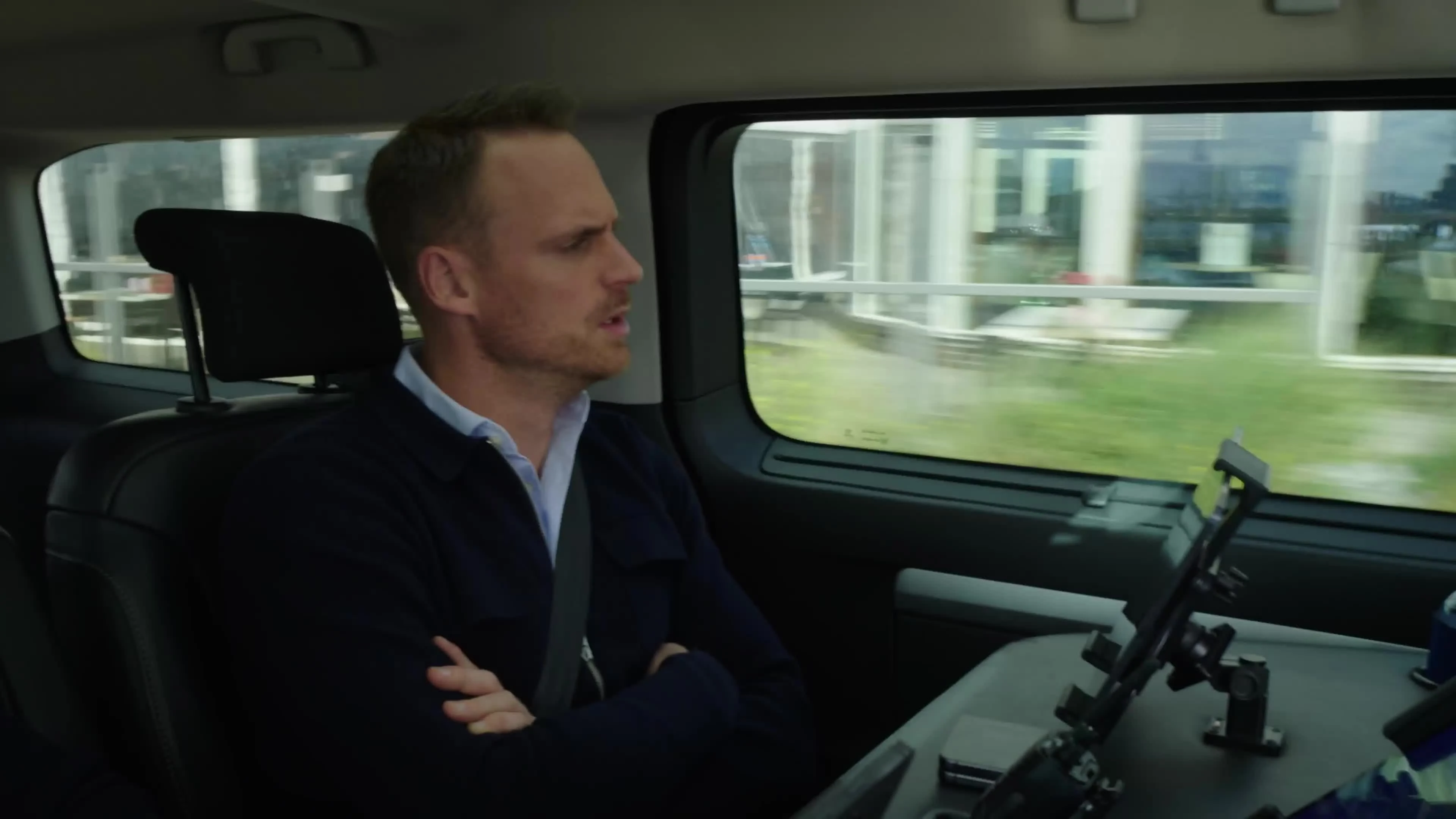 DELETED_SCENE_BUS.mp4