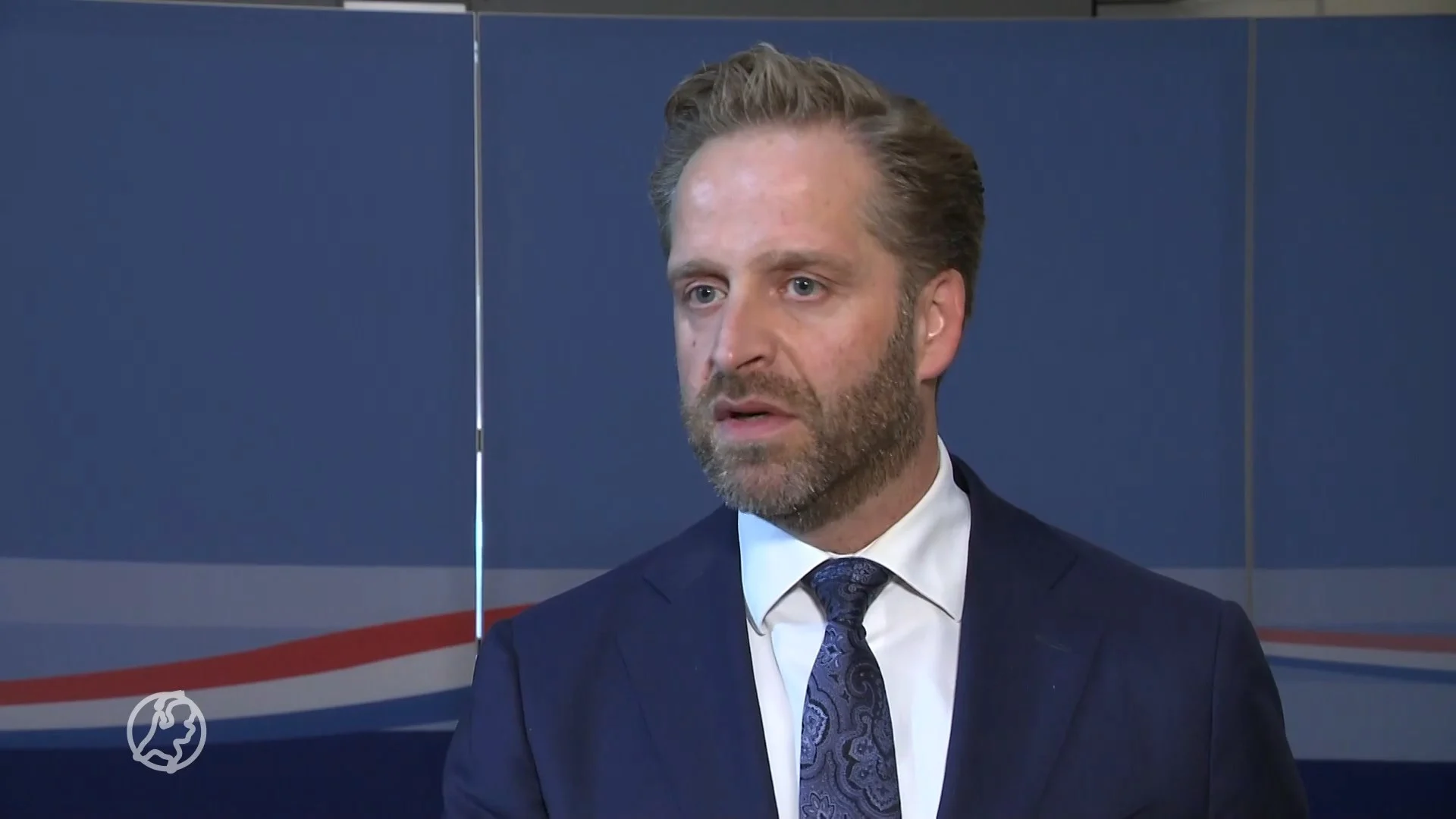 De Jonge gaat mee met Kamer: coronapas niet nodig op het terras