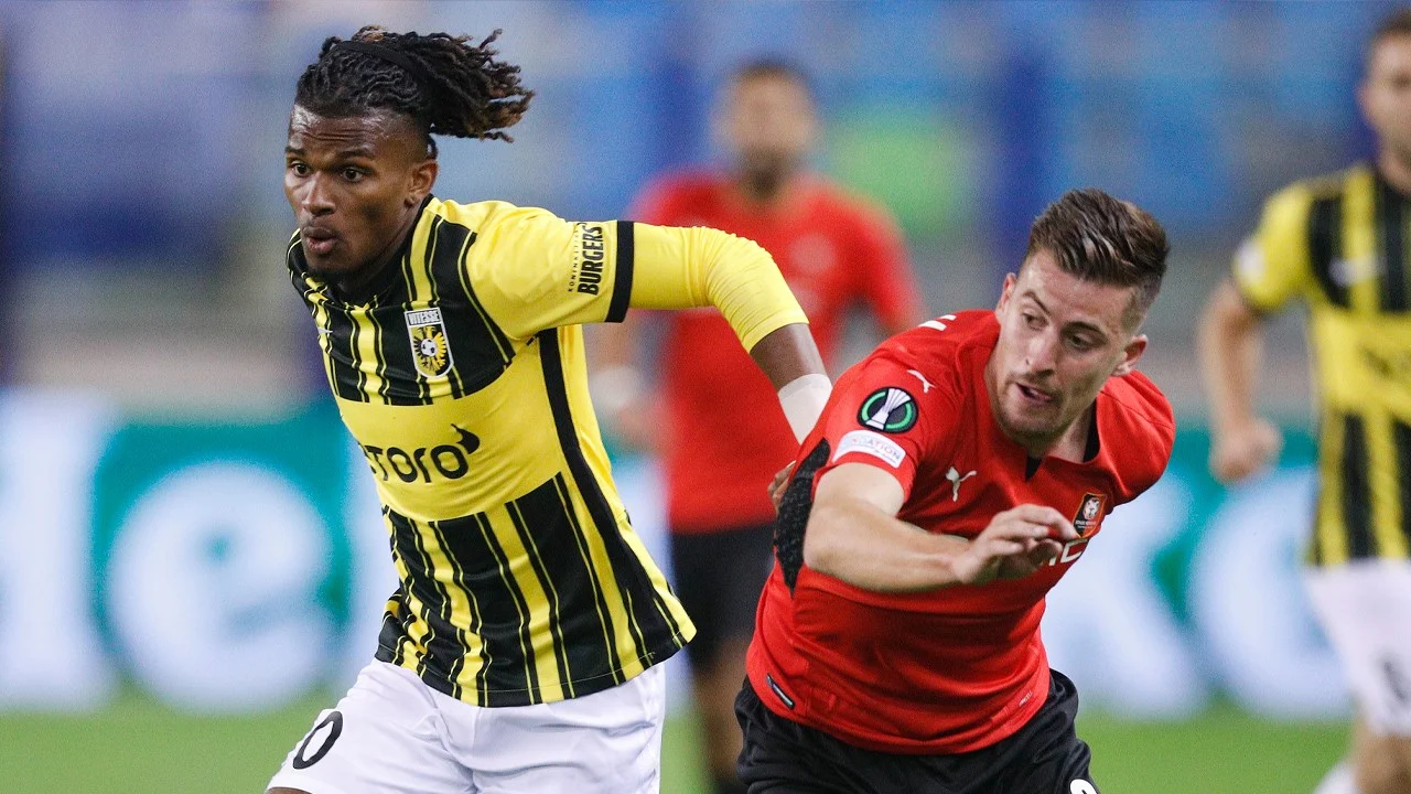 SAMENVATTING: Vitesse - Stade Rennais (Groepsfase Conference League)