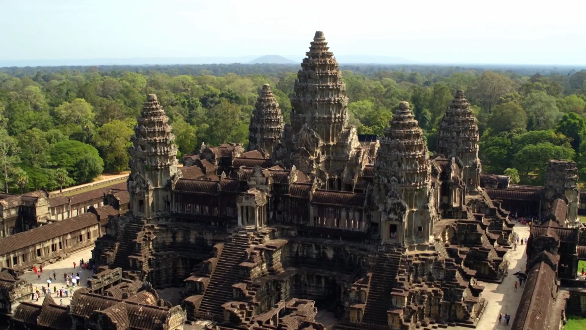 Mannen SPRAKELOOS na BALLONVLUCHT en bezoek aan HEILIGE STAD