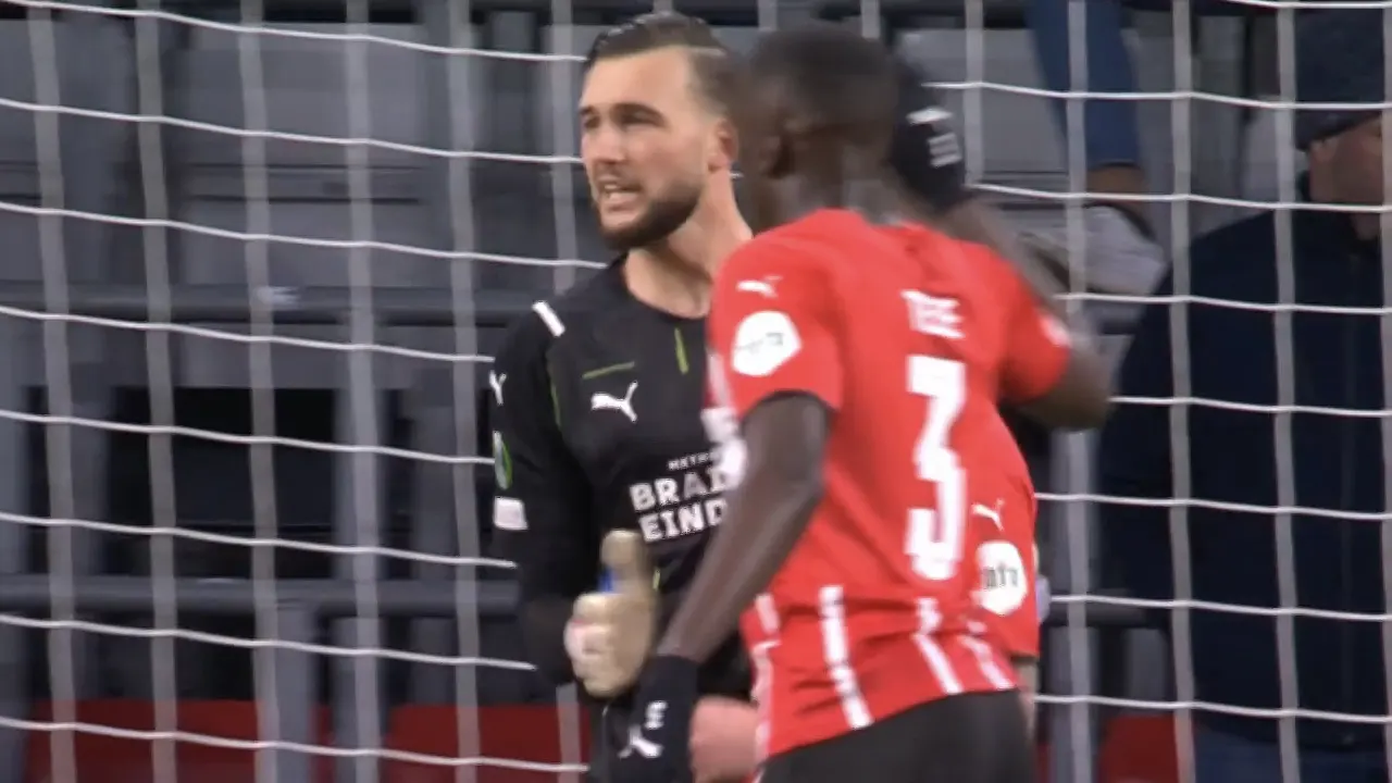 KANS: Drommel redt op vrije trap van Biton