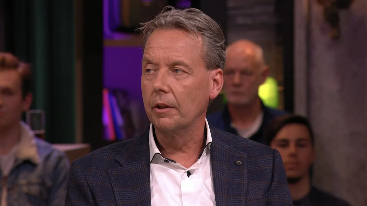 Ihattaren zet in op rentree tijdens PSV - Ajax