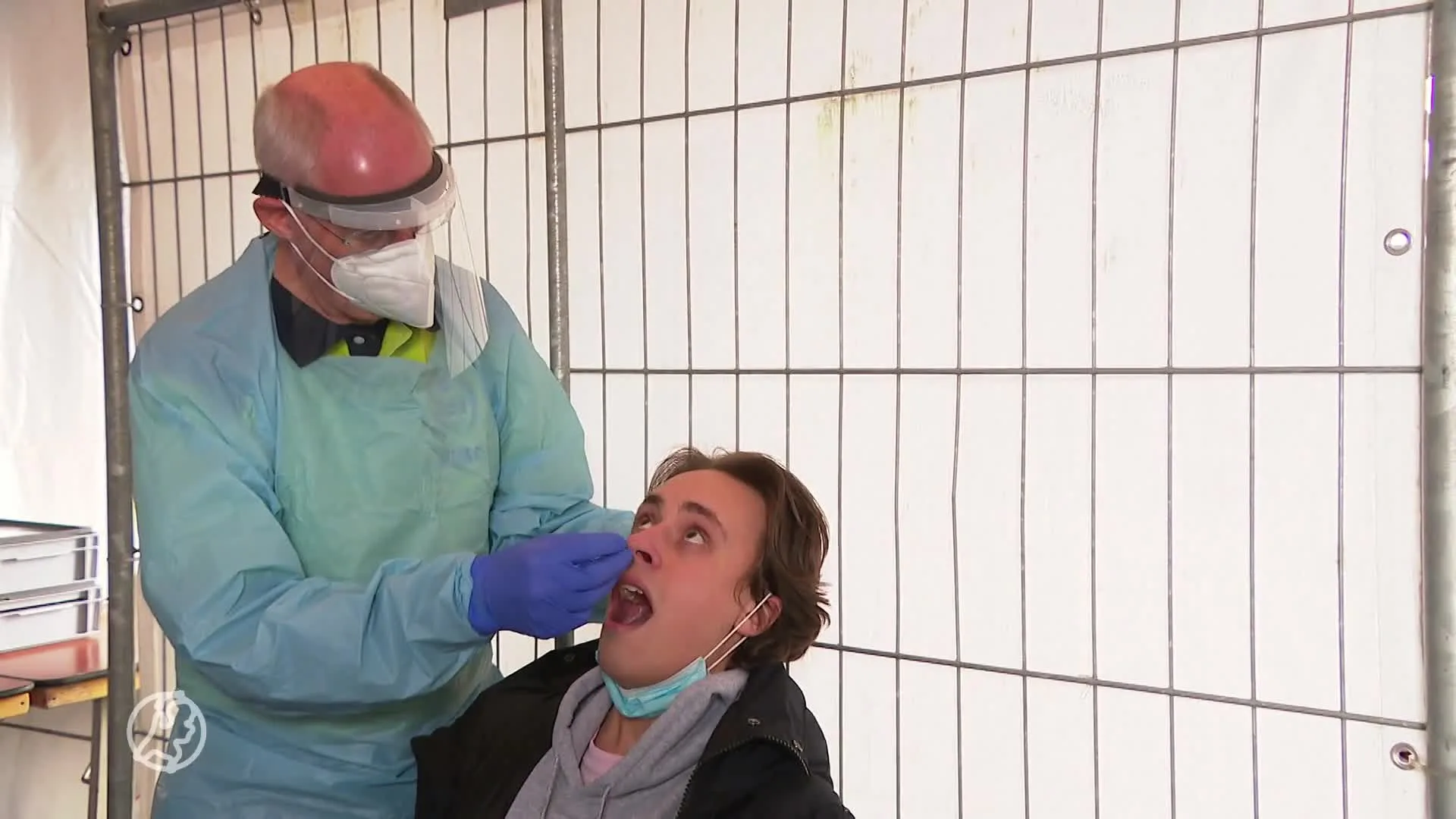 Sociaal leven internationale studenten verpest door uitblijven QR-code