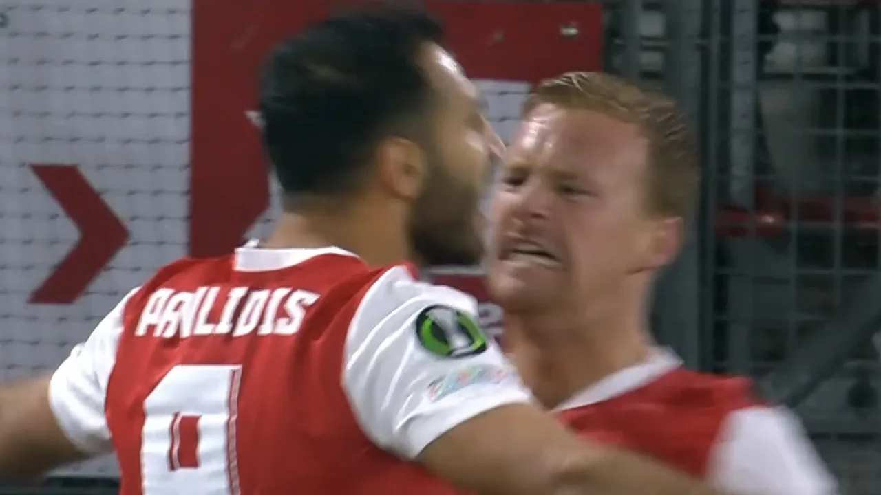 VIDEOGOAL: AZ - Legia Warschau 1-0 (Pavlidis)