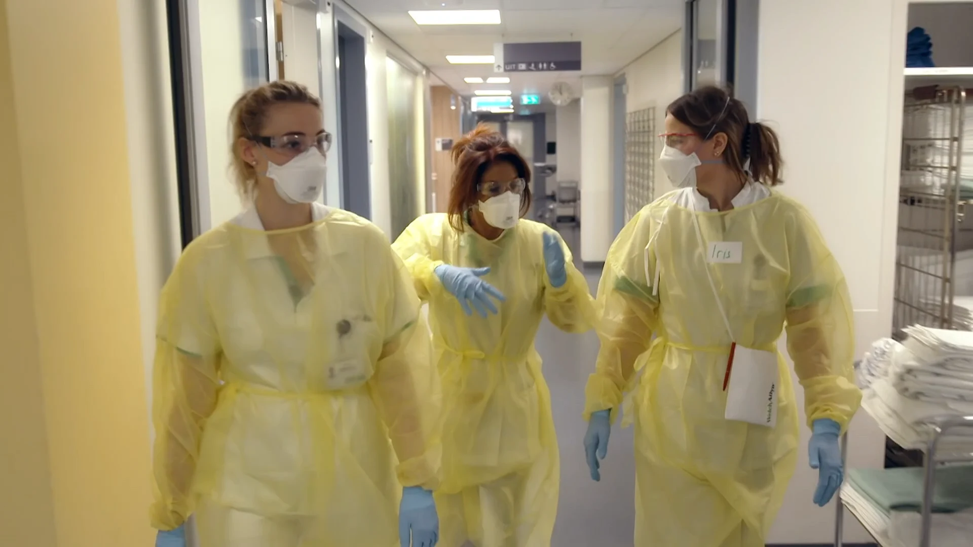 Rachel neemt een kijkje op de corona afdeling