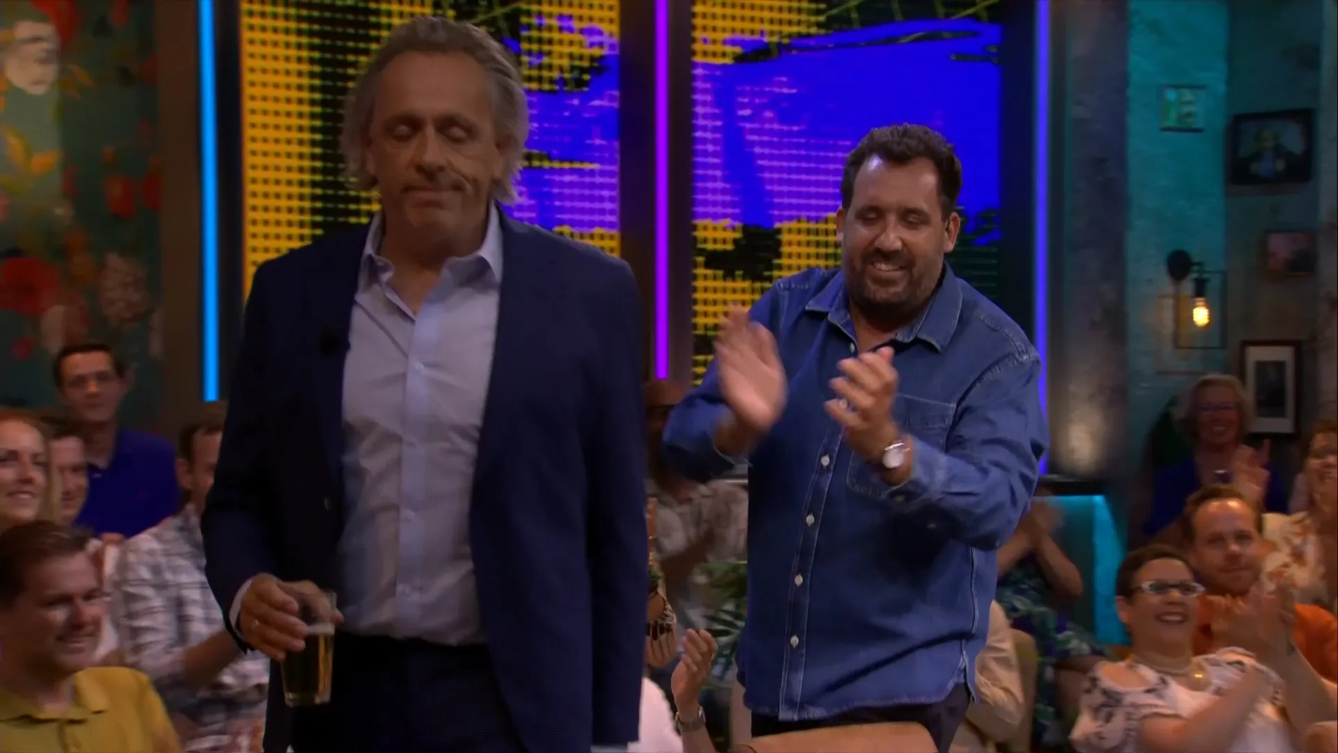 Nog nooit vertoond: Marcel & Gijs belanden in polonaise tijdens reclameblok