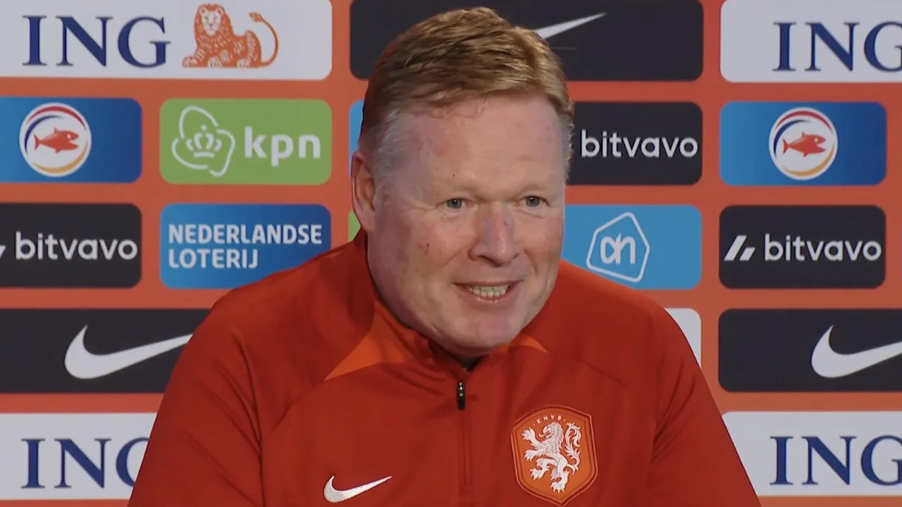 Koeman over Luuk de Jong: 'Ik heb hem naar Barcelona gehaald, dus als hij wat terug wil doen...'
