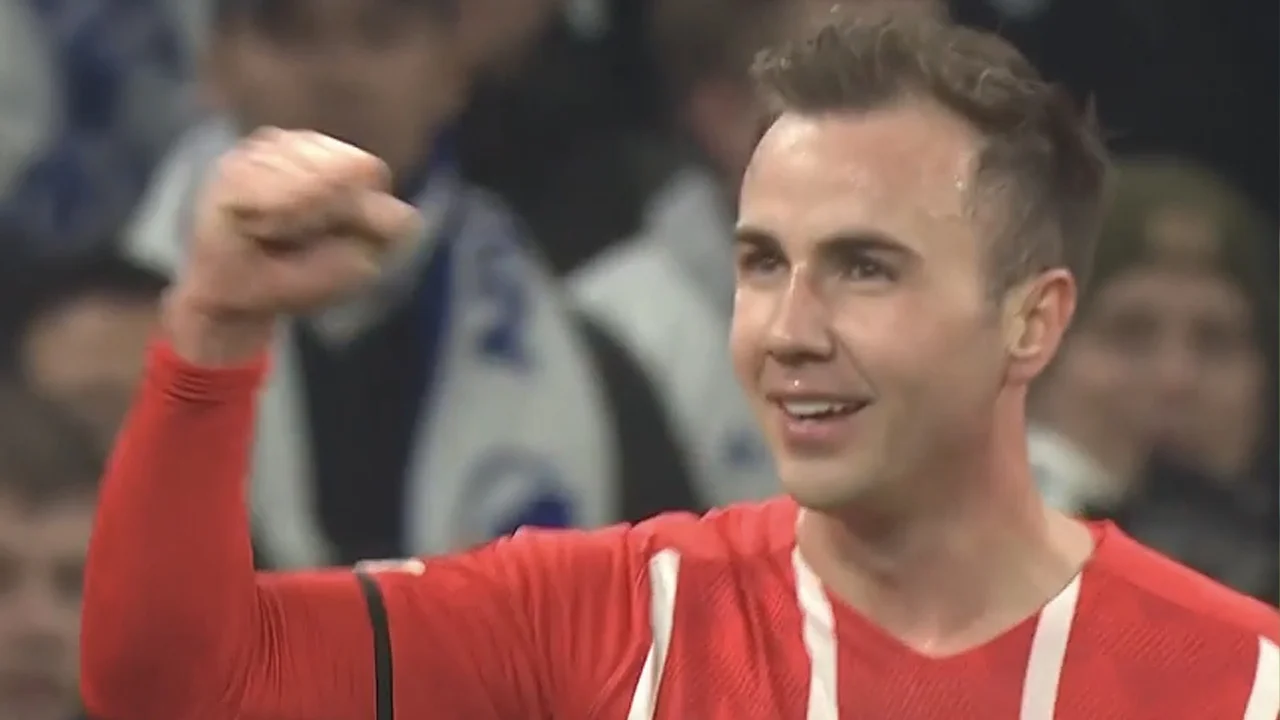 VIDEOGOAL: FC Kopenhagen - PSV 0-2 (Götze)