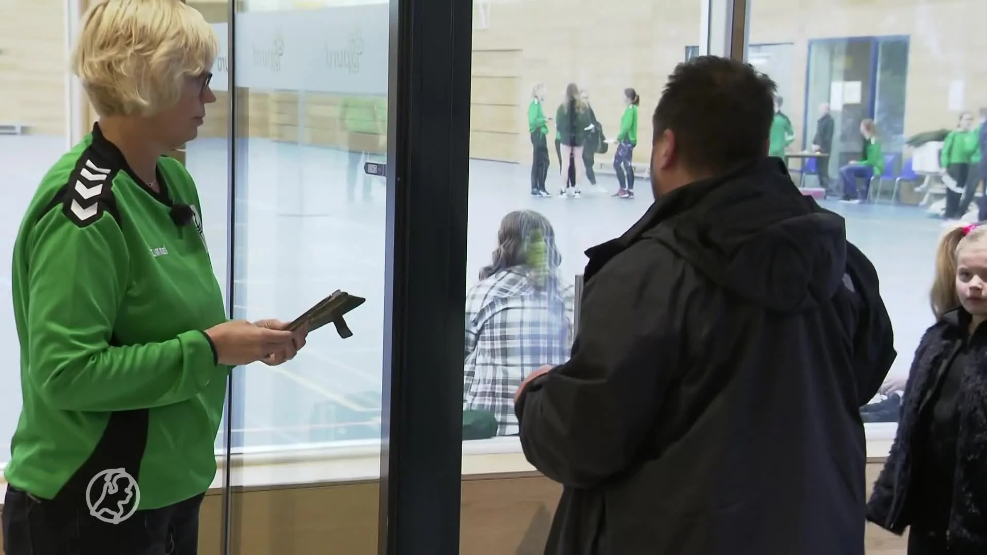 Ook zaalvoetballers moeten vanaf nu QR-code laten zien