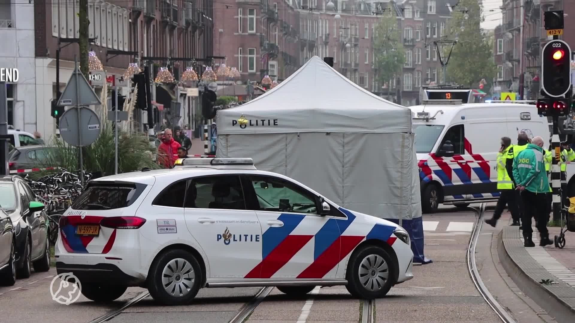 Voetganger overlijdt na aanrijding door busje in Amsterdam-West