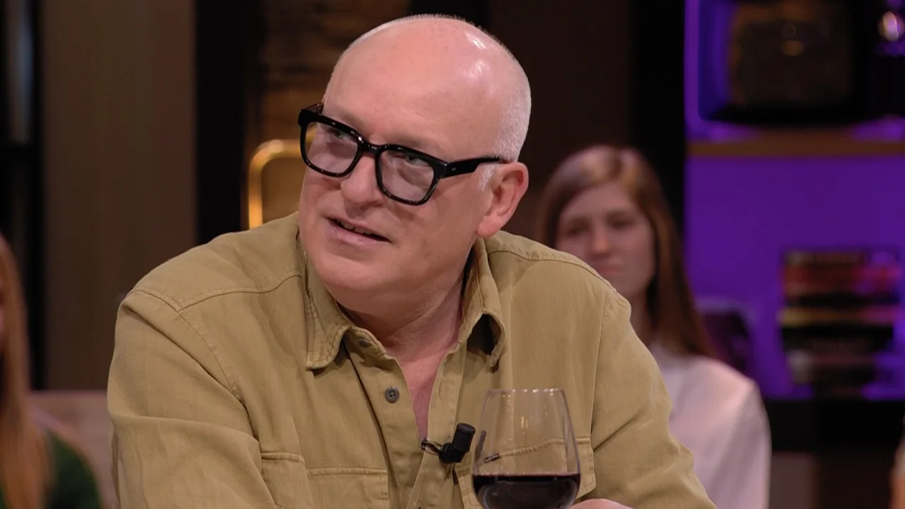 René ziet Chantal Janzen ballonnenshow presenteren: 'Laat dat lekker door Ellie Lust doen!'