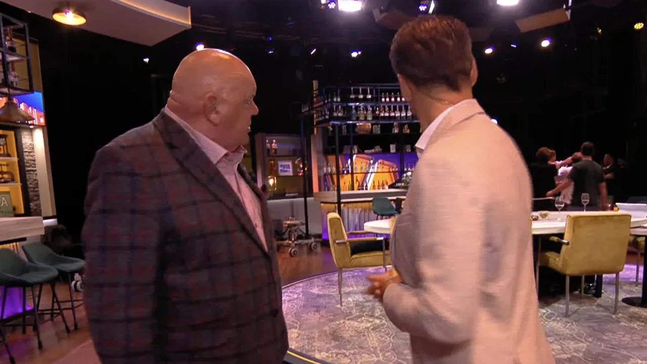 In de Wandelgangen bruut verstoord door relletje: 'Als ik daar ben, zijn ze al naar huis!'