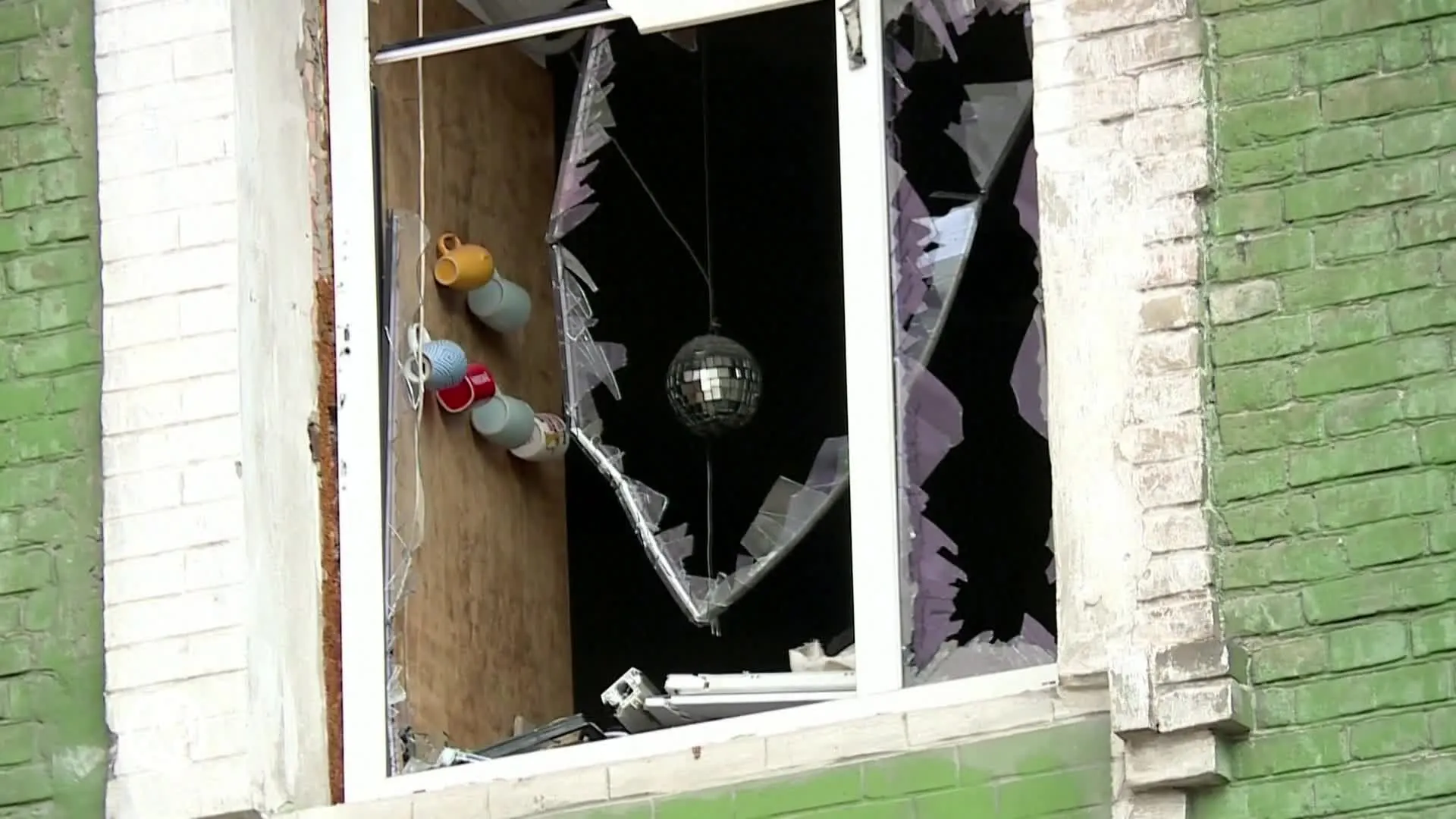 Franky en Coen deelden friet en snacks uit in zwaargehavend Oekraïne