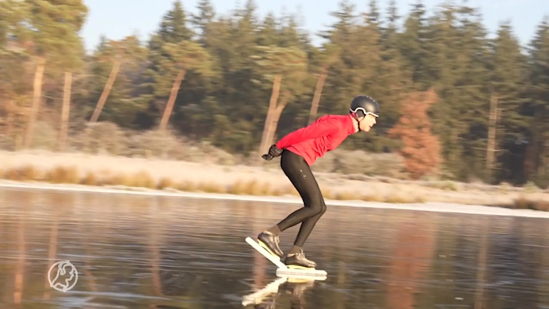 Egbert Lutke test natuurijs tussen Helmond en Deurne