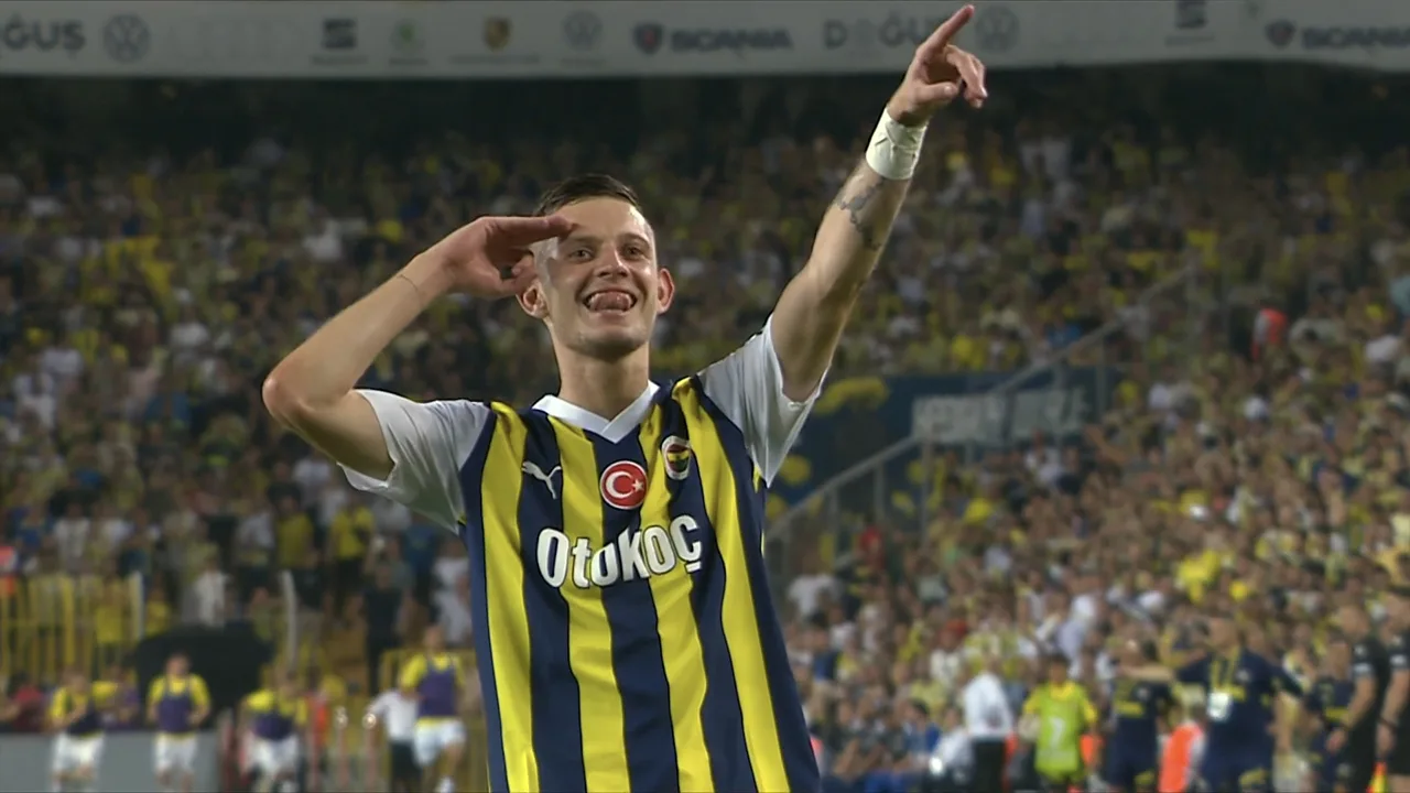 VIDEOGOAL: Fenerbahçe - FC Twente 2-1 (Szymanski)