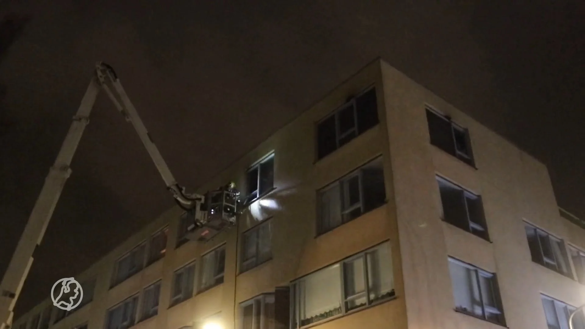 Bewoner gewond bij brand in Haags appartementencomplex