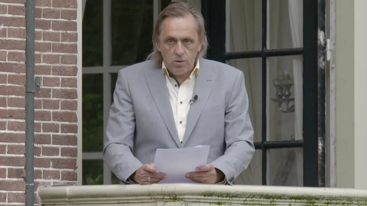 'Heracles Almelo is als op je brommer met je ogen dicht tegen...