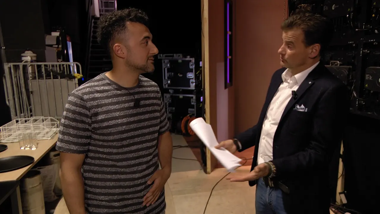 In de Wandelgangen met Özcan Akyol: 'Jullie zijn te autonoom'