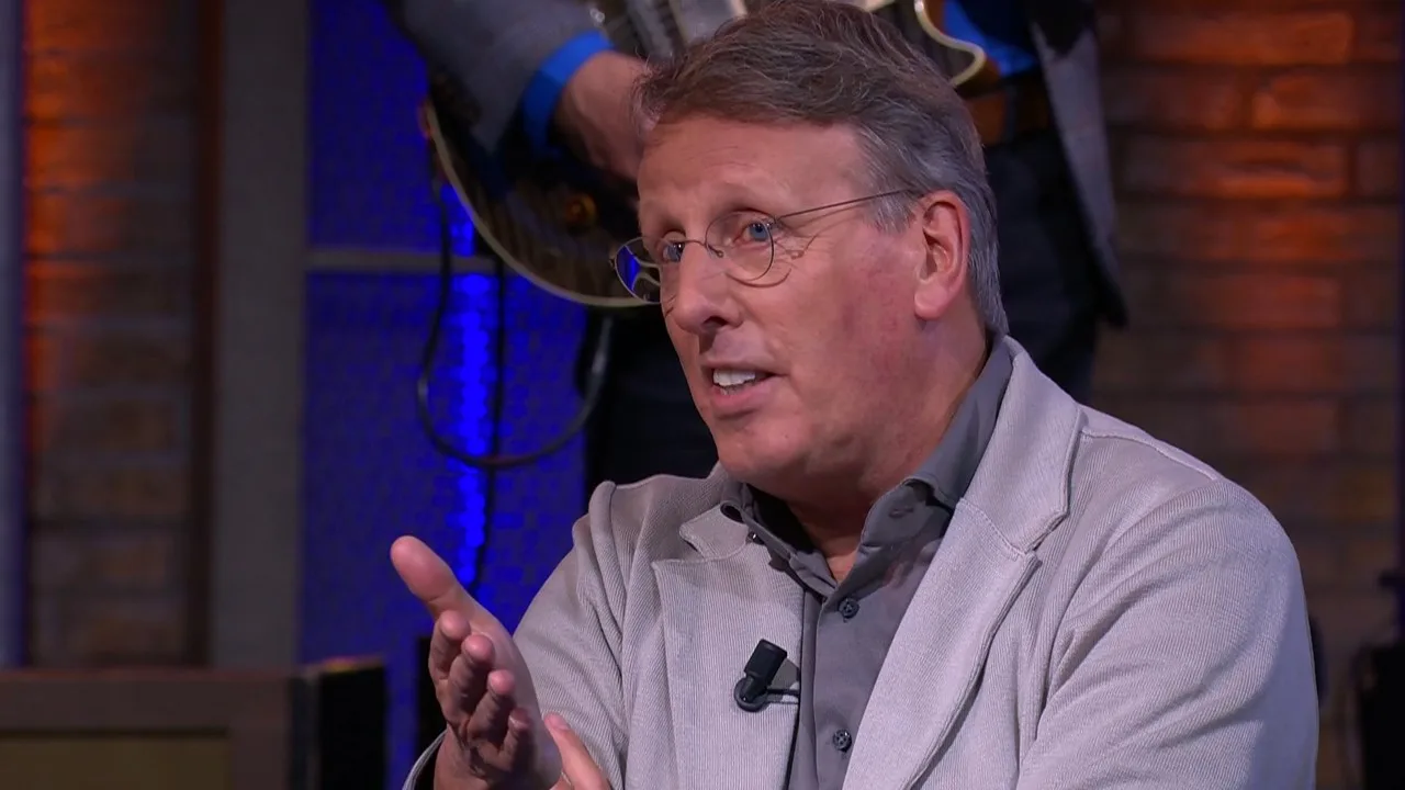 Chris Woerts heeft primeur: 'Steranalist van Formule 1 stapt over naar Viaplay'