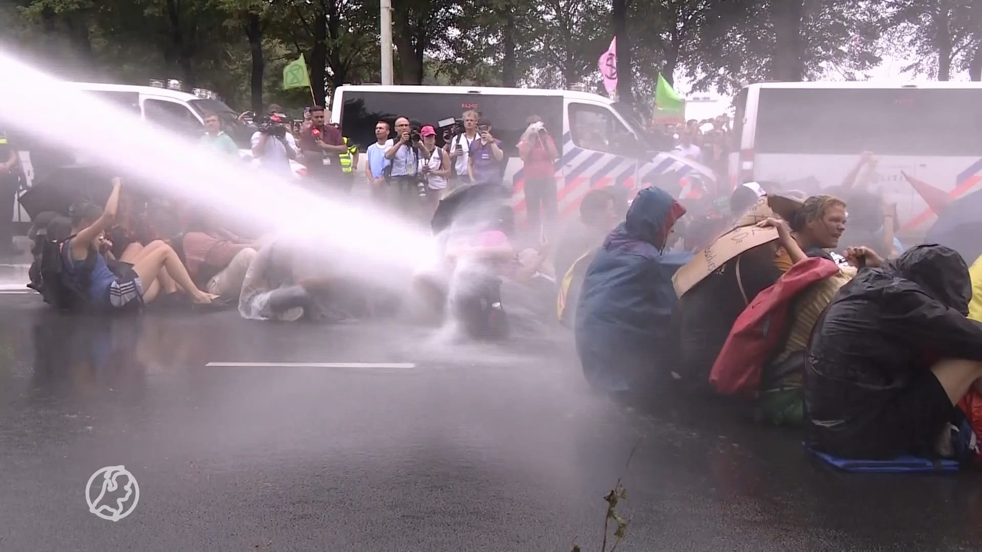 Kinderen die meedoen aan een demonstratie: goede zaak, of moet dat verboden worden?