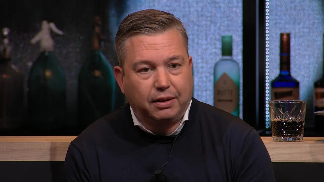 Krabbendam over Feyenoord-transfer Bazoer: 'Moet deze week gebeuren'