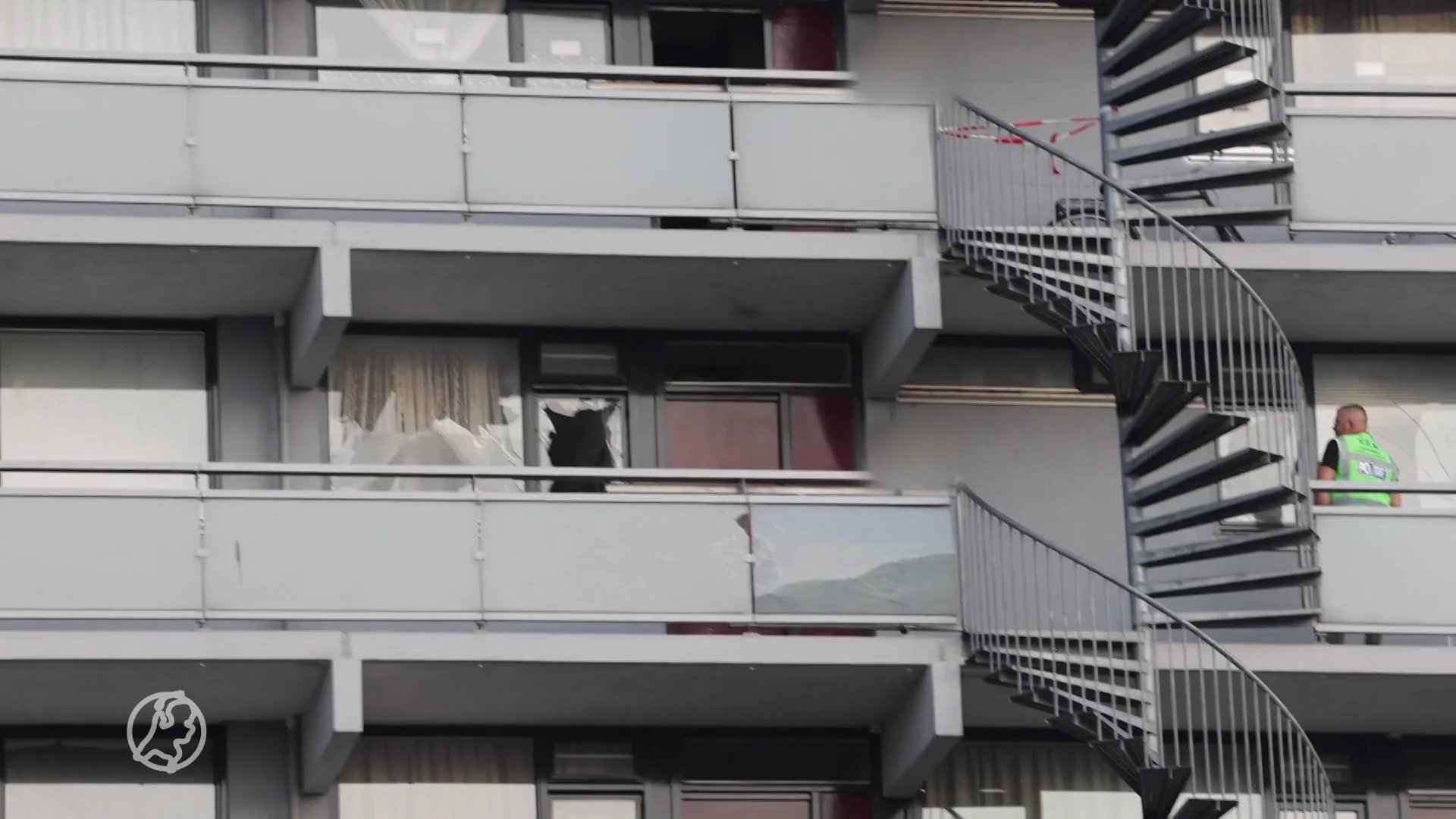 Hennepkwekerij ontdekt na explosie in flatgebouw Bijlmer