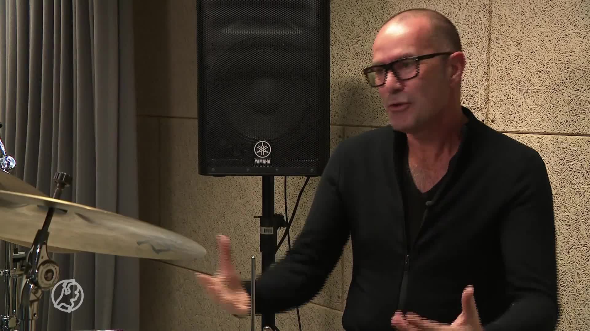 Deze Nederlander wordt tijdelijk de drummer van U2 tijdens concertreeks in Las Vegas