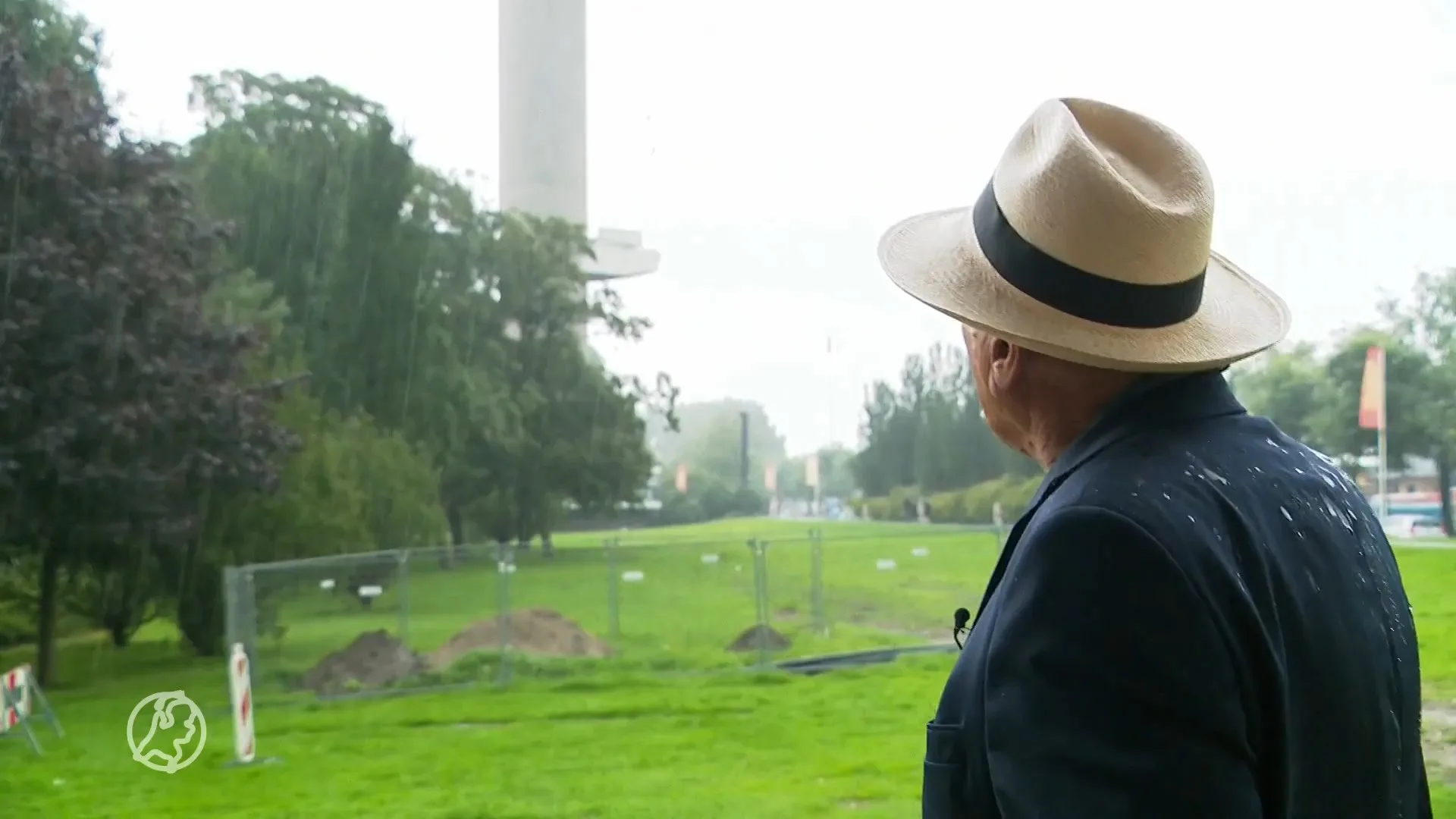 Protest tegen woontorens naast Euromast: 'Gezicht van de stad verdwijnt'