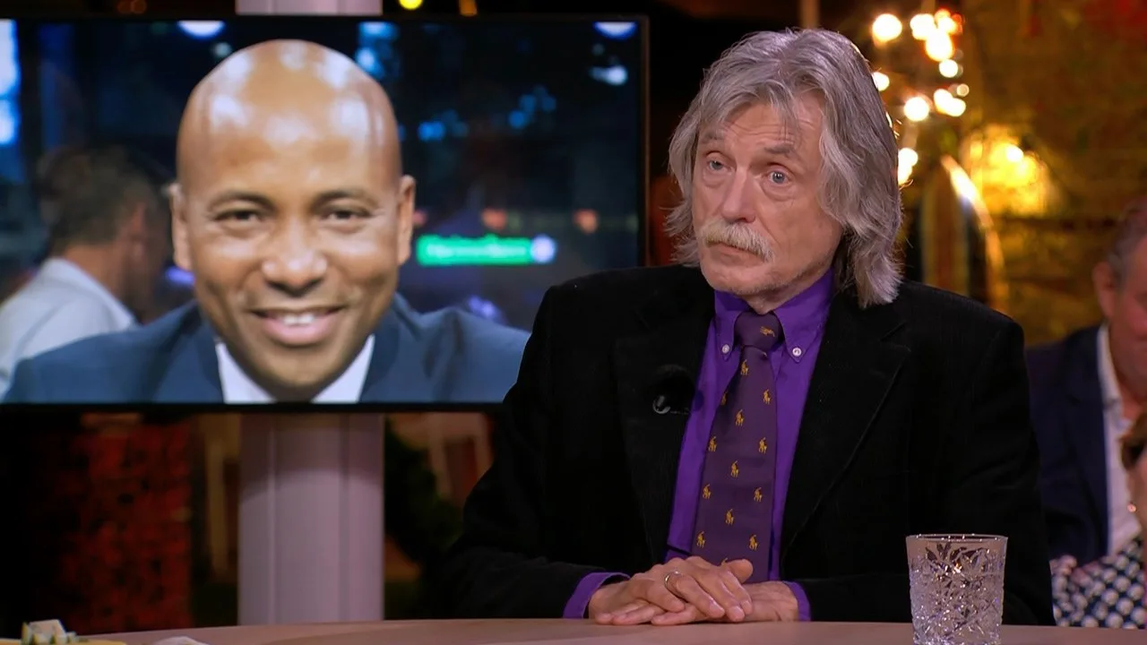 Johan stoorde zich aan tafelgast bij Humberto: 'Ik had hem een schop voor zijn kloten gegeven'