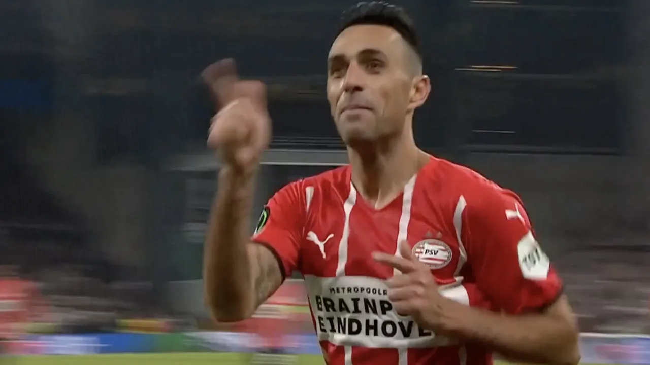 VIDEOGOAL: FC Kopenhagen - PSV 0-3 (Zahavi)