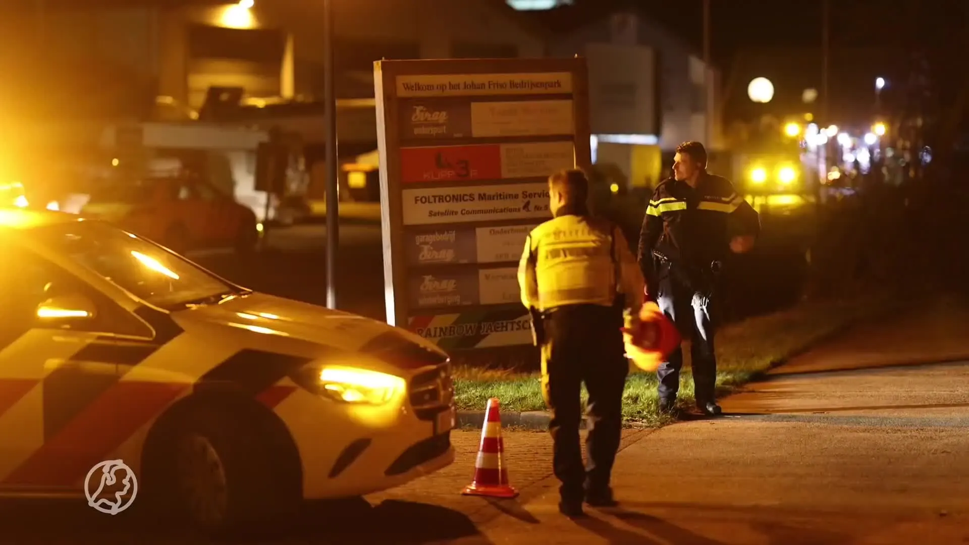 Auto belandt in water in Warns, bestuurder (71) overlijdt