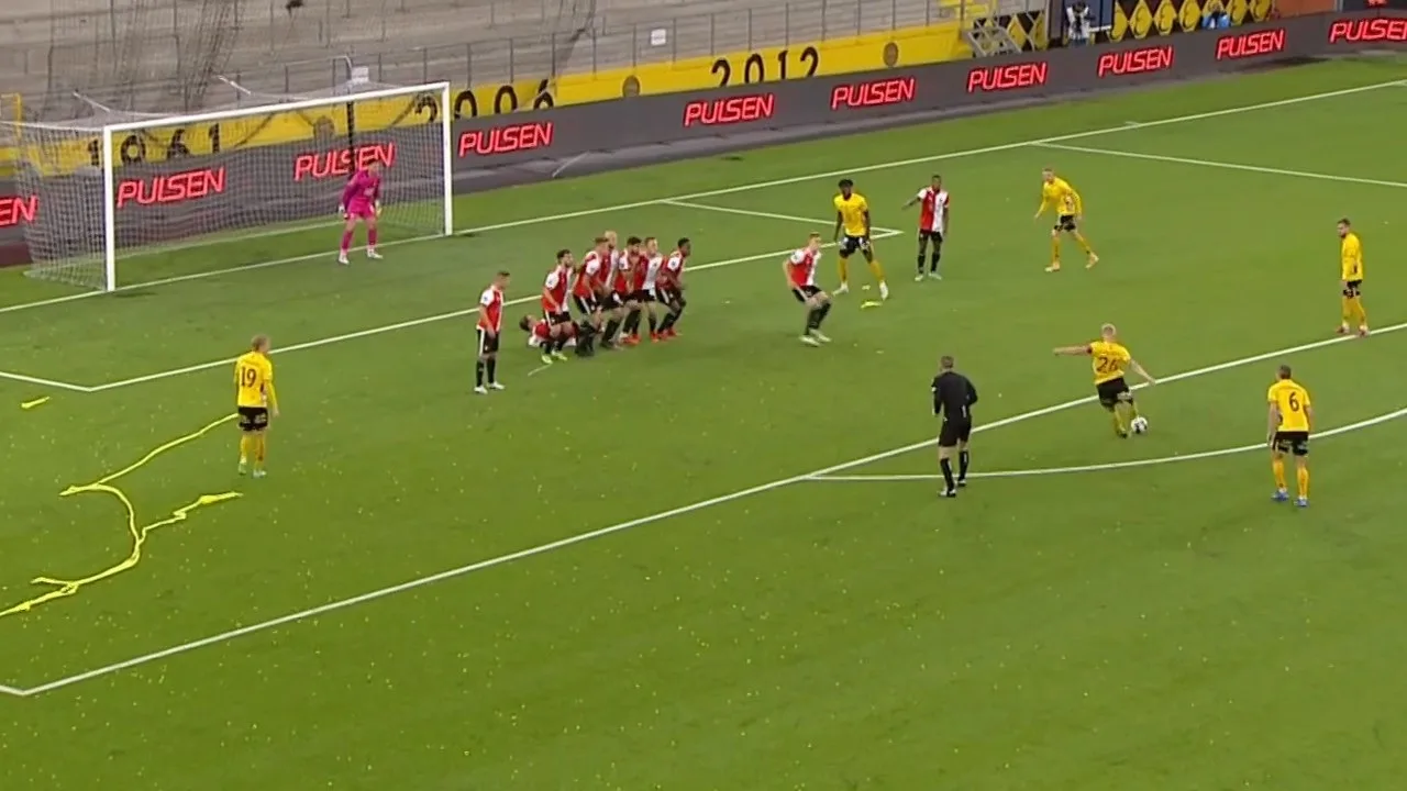 VIDEOGOAL: IF Elfsborg - Feyenoord 1-0 (Larsson)