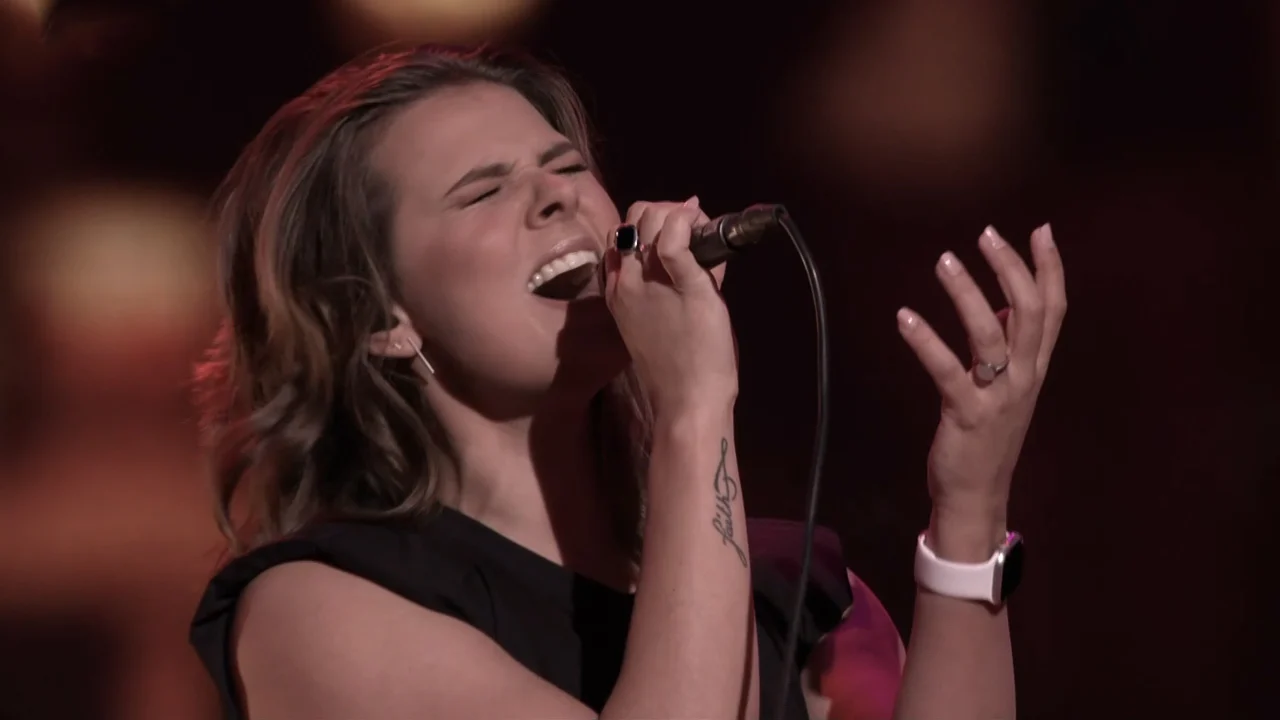 Prachtig optreden van Mell & Vintage Future bij start uitzending Vandaag Inside