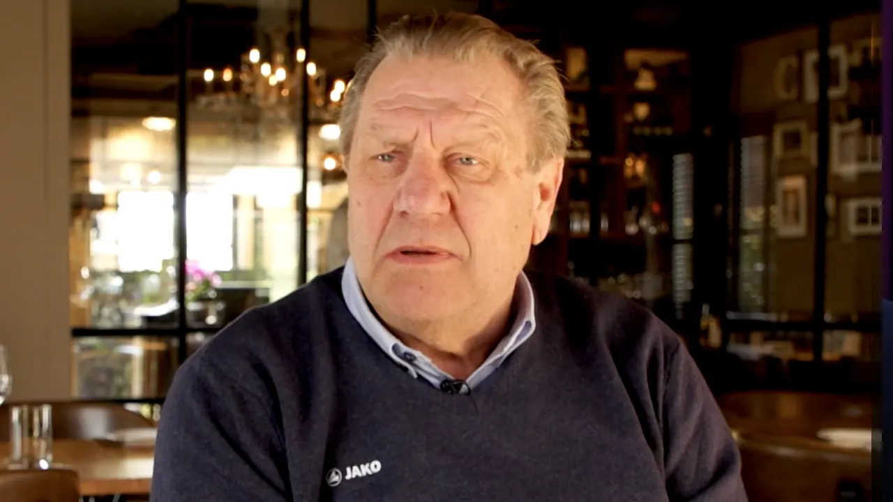 Koffie met Boskamp: 'Allemaal dankzij Ajax? Rot toch op joh!'