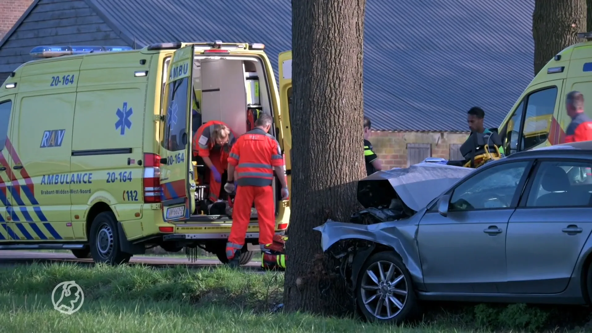 Kind (4) overleden bij heftig auto-ongeluk in Chaam
