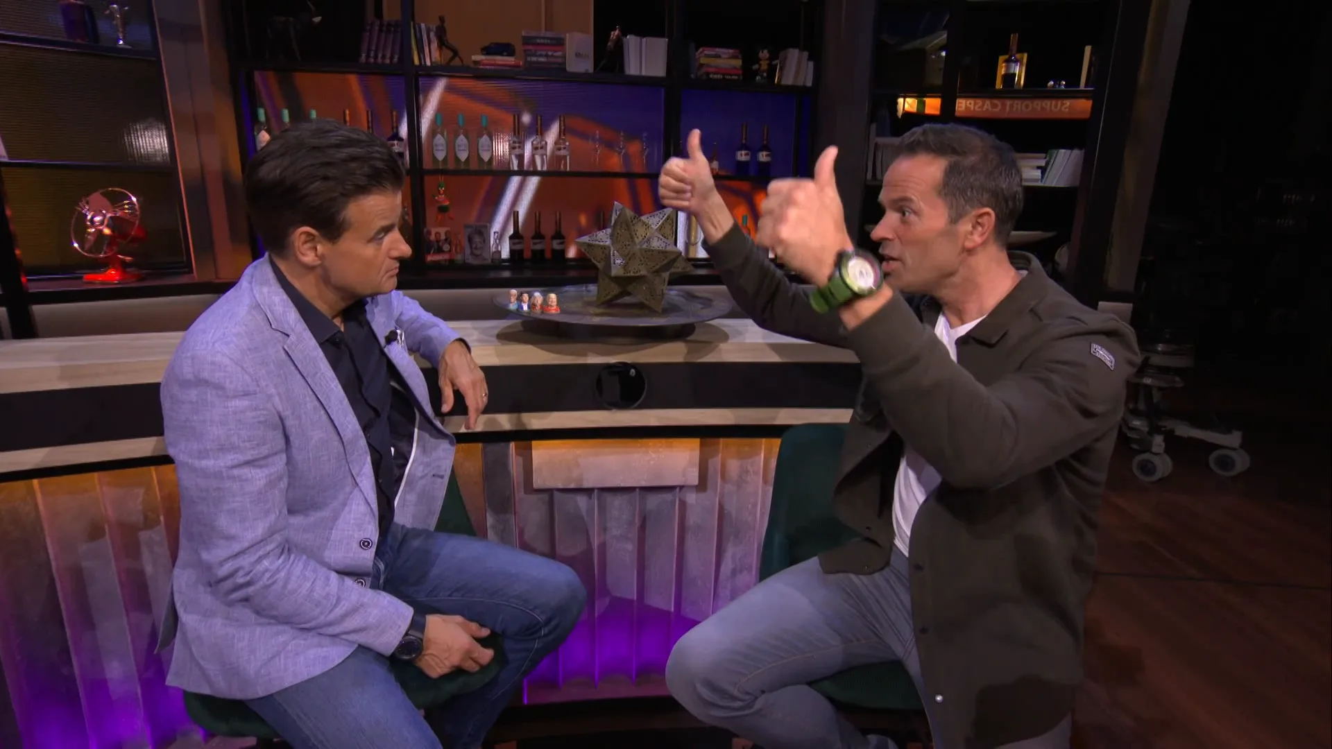 In de Wandelgangen: Hoe Bas Nijhuis 13.000 oliebollen meer verkocht dankzij Jan Boskamp