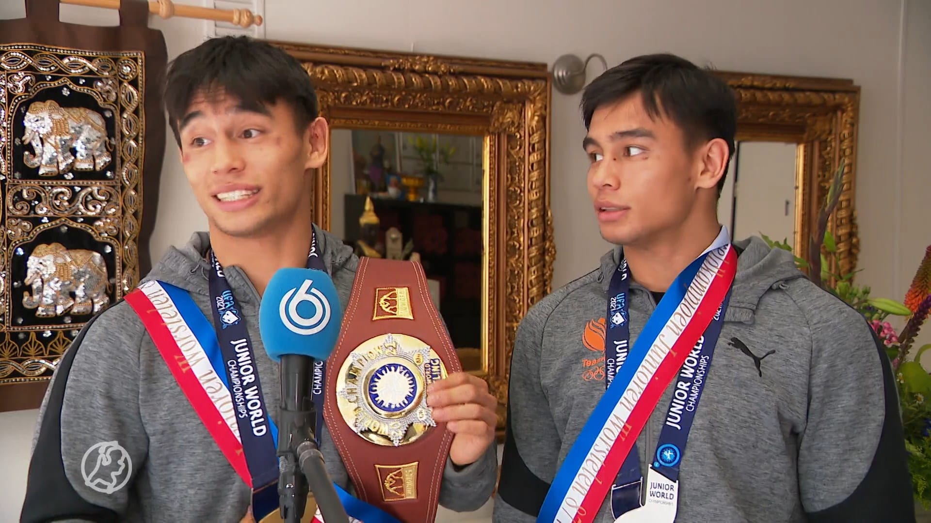 Tweelingbroers Sterkenburg zetten worstelen weer op de kaart: twee medailles op WK voor junioren