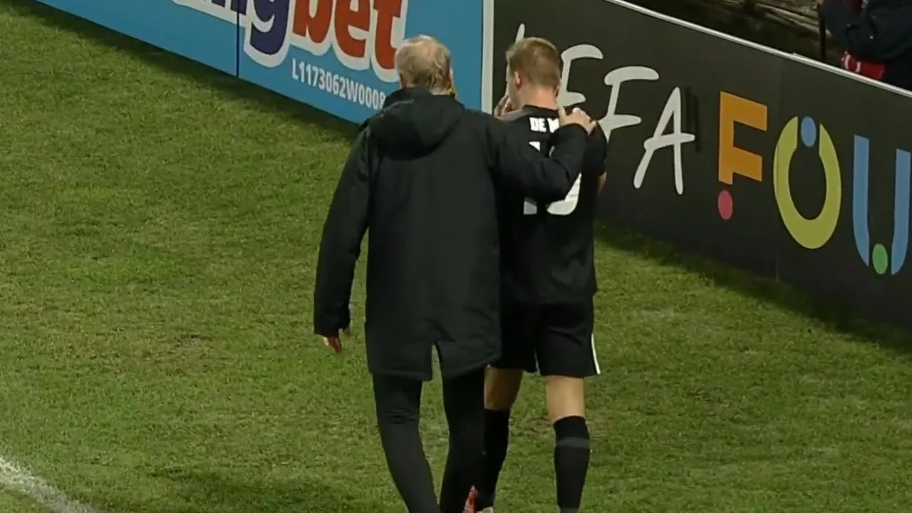 Gehavende De Wit valt uit bij AZ