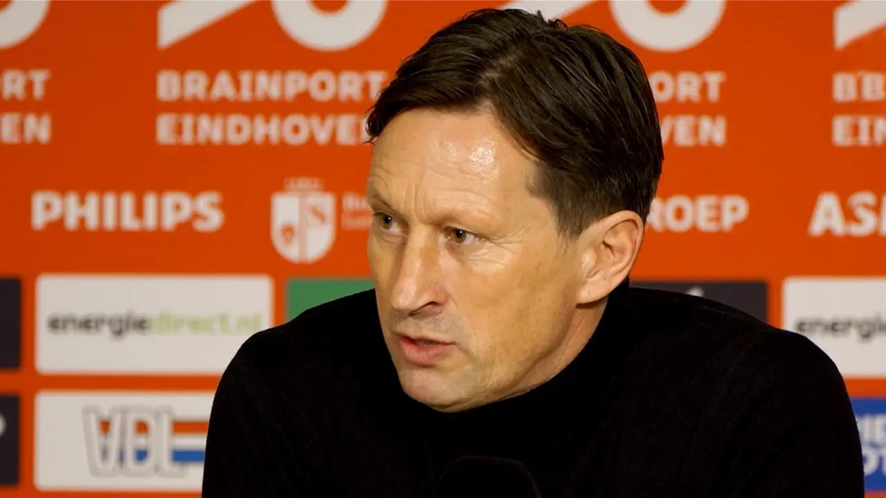 Schmidt haalt uit naar arbitrage: 'Geen VAR nodig, alleen een oplettende grensrechter'