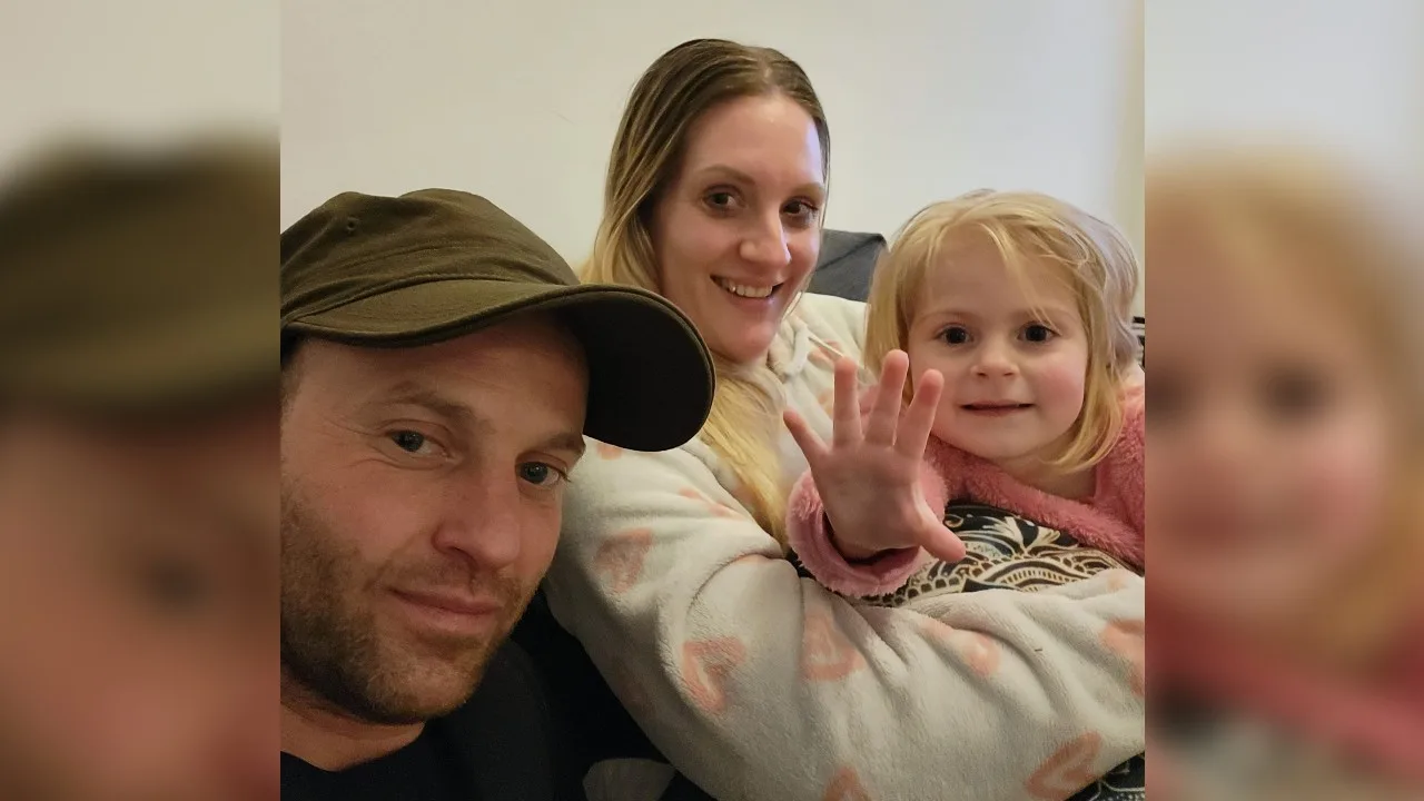 Harry laat vrouw en dochtertje achter om te vechten in Oekraïne