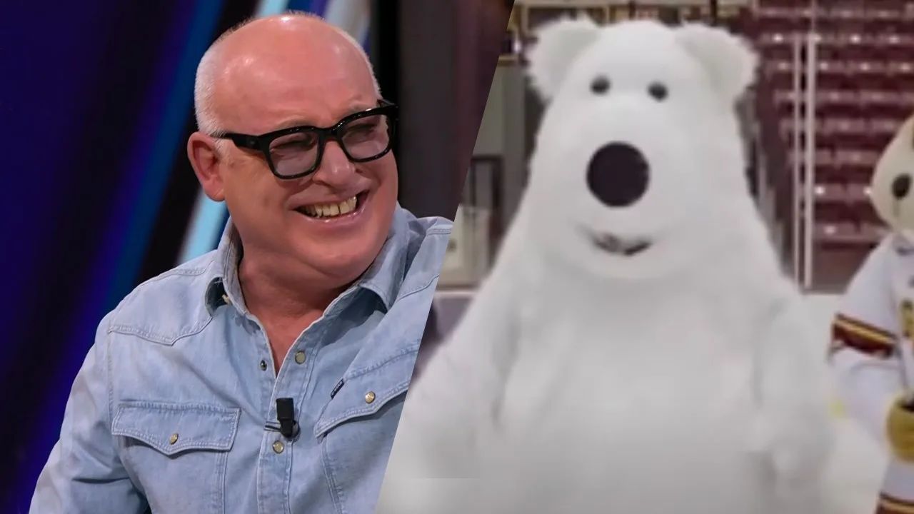 René gaat stuk om filmpje van uitglijdende man in ijsbeerpak