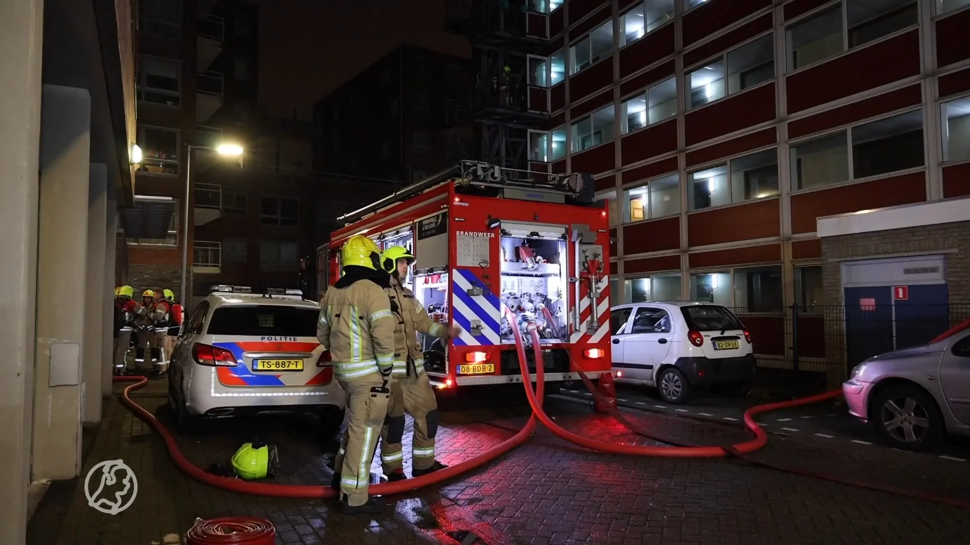 Schiedamse flat ontruimd na brand, kind gewond afgevoerd