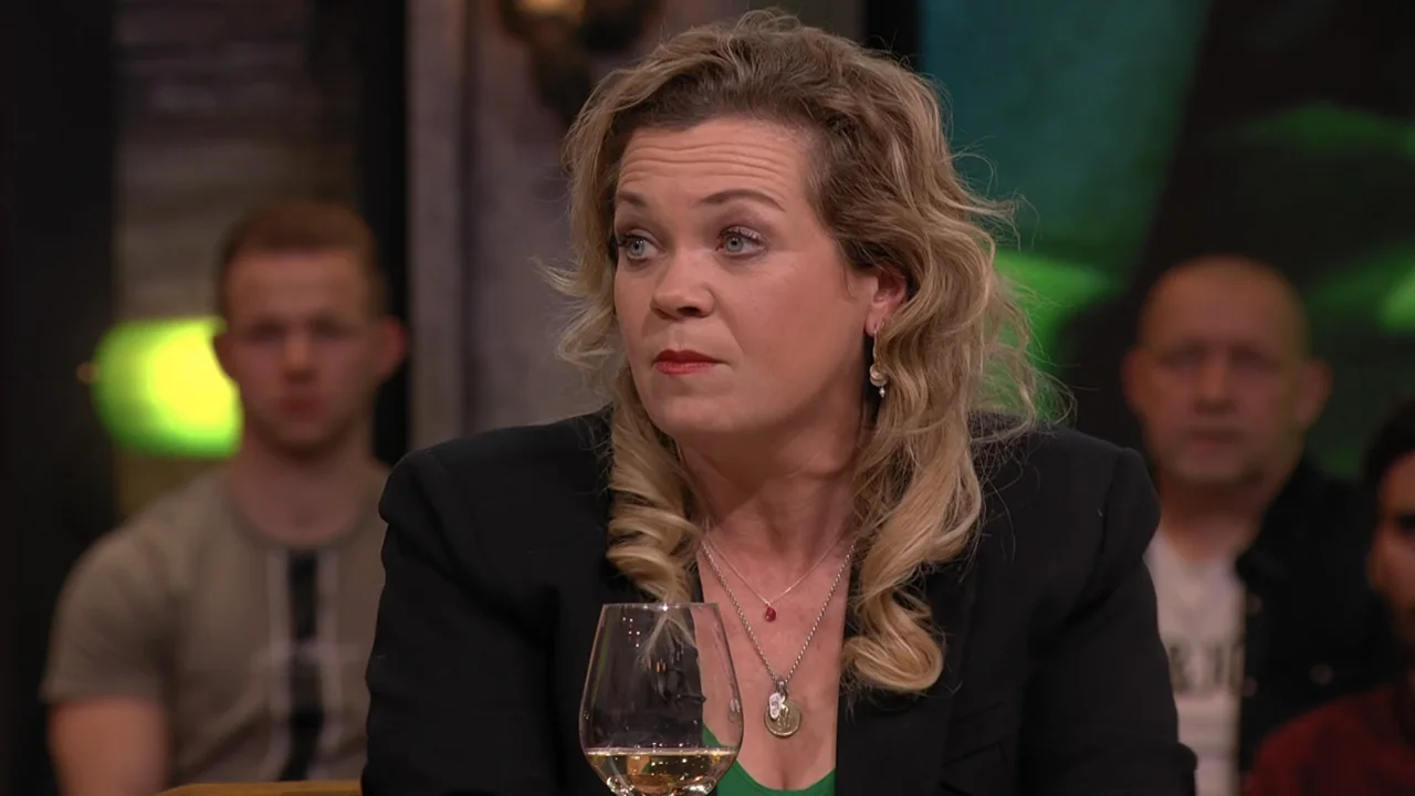 'Ik vind het gek dat de we niks horen van de platenmaatschappij van Lil Kleine'