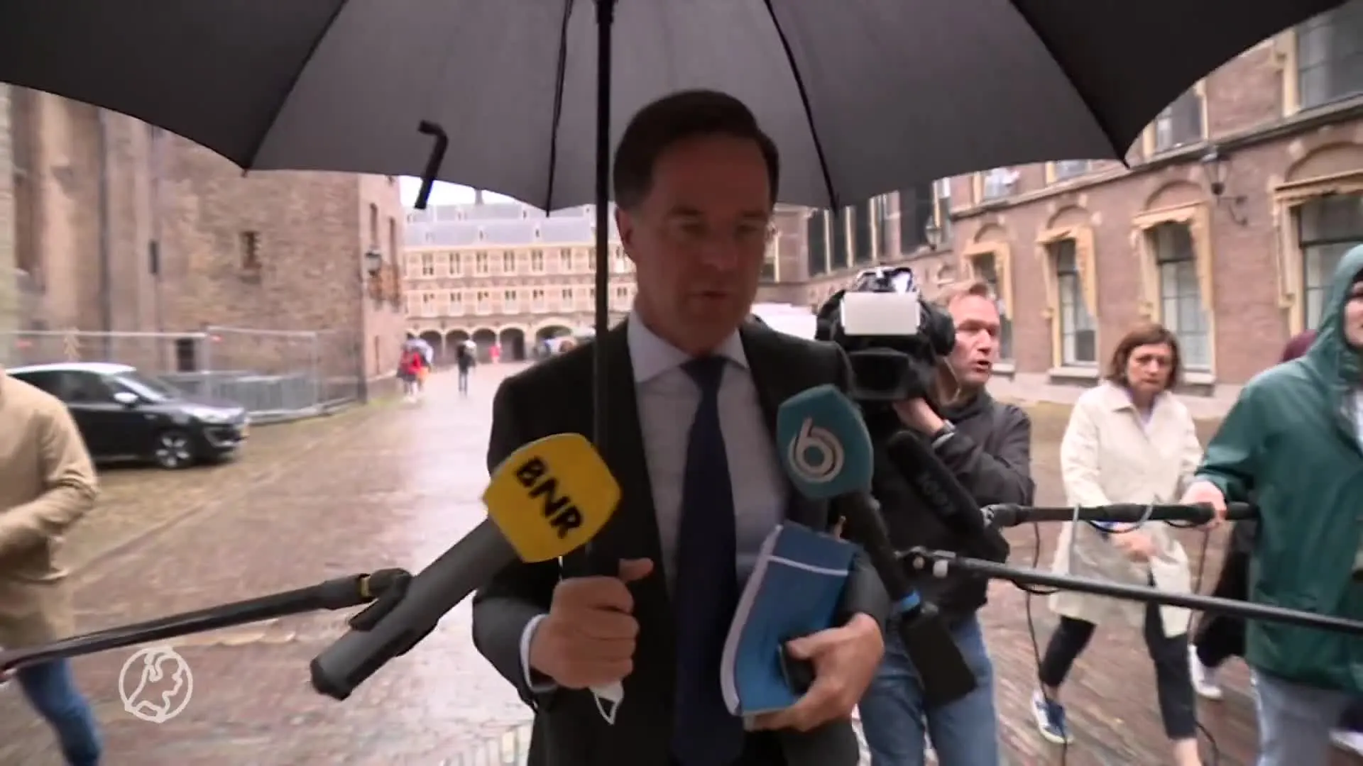 Rutte: Oranje hoeft geen statement te maken tegen anti-homowe...