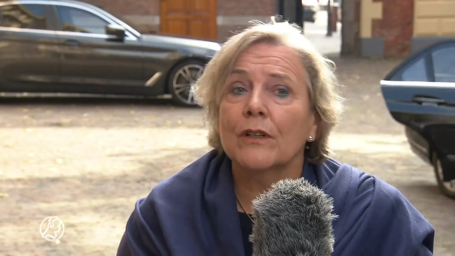 Minister Bijleveld vindt protest tegen vluchtelingen 'verwerpelijk'