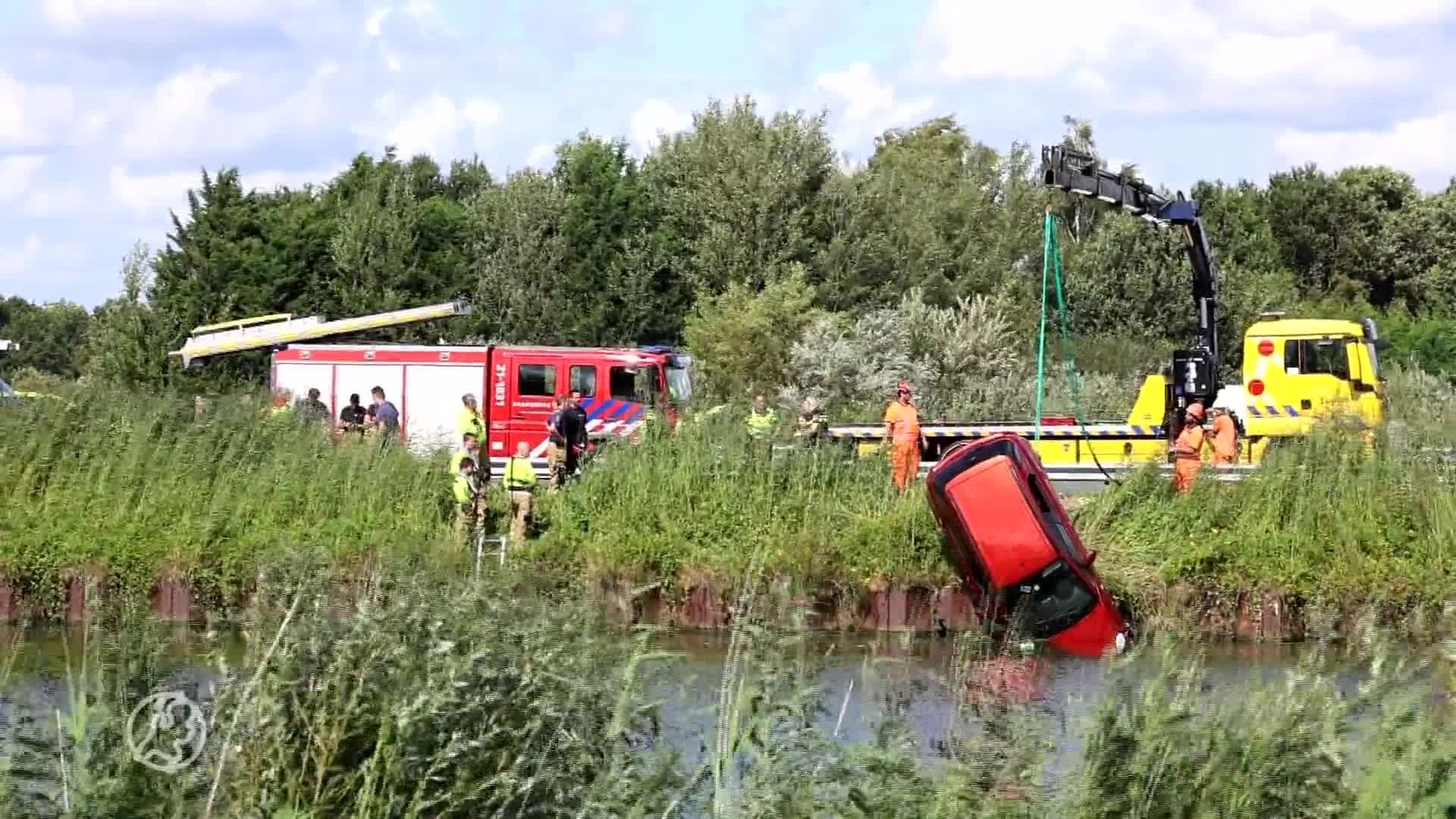 Vrouw (65) uit Erp overleden nadat auto te water raakt