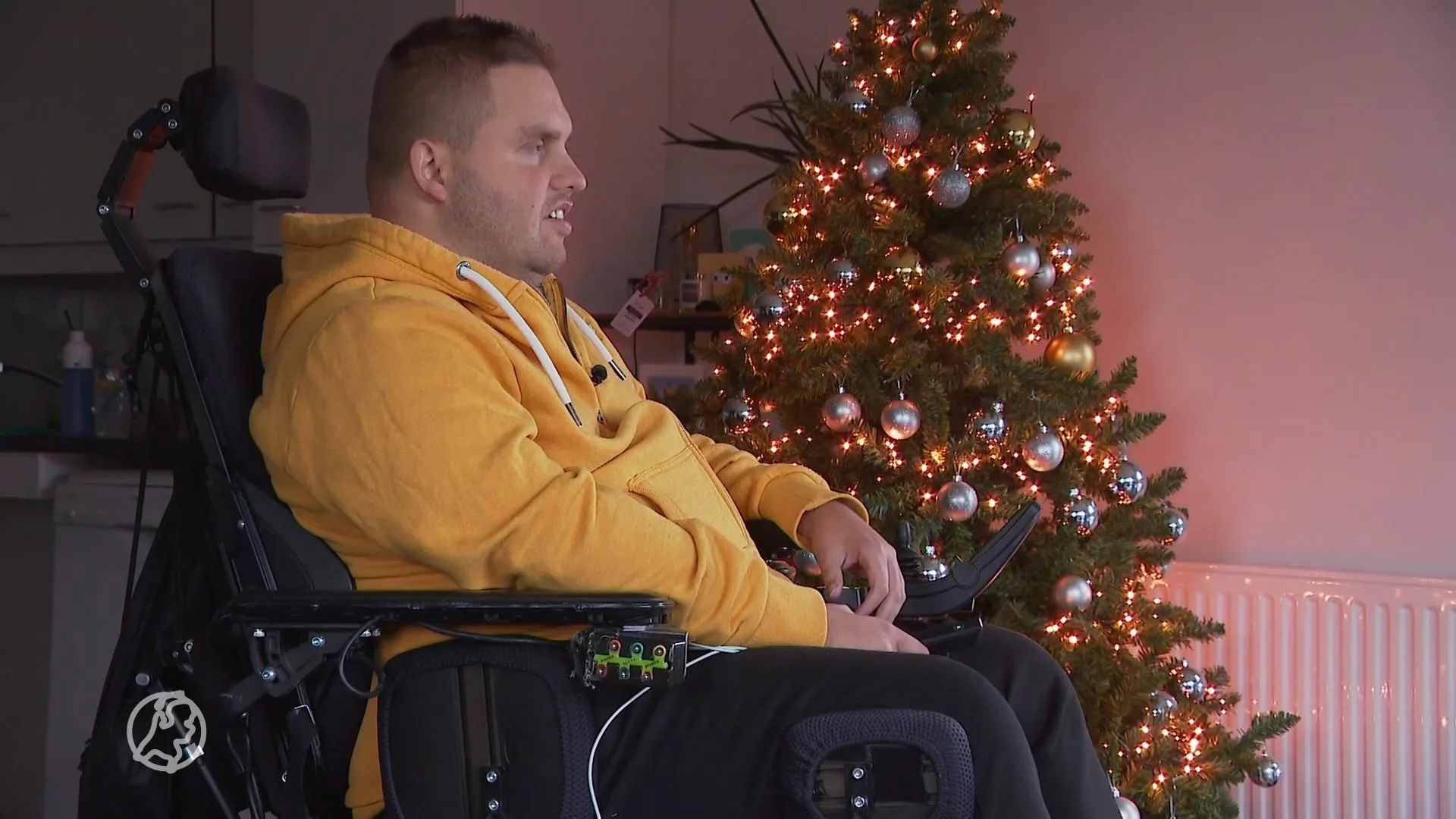 Spierziektepatiënt Stephan moet wéér wachten op prik