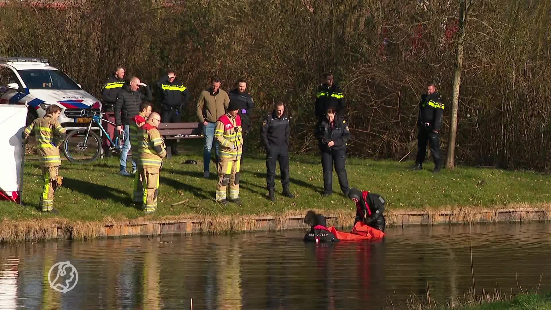 Politie onderzoekt in water gevonden lichaam in Lelystad