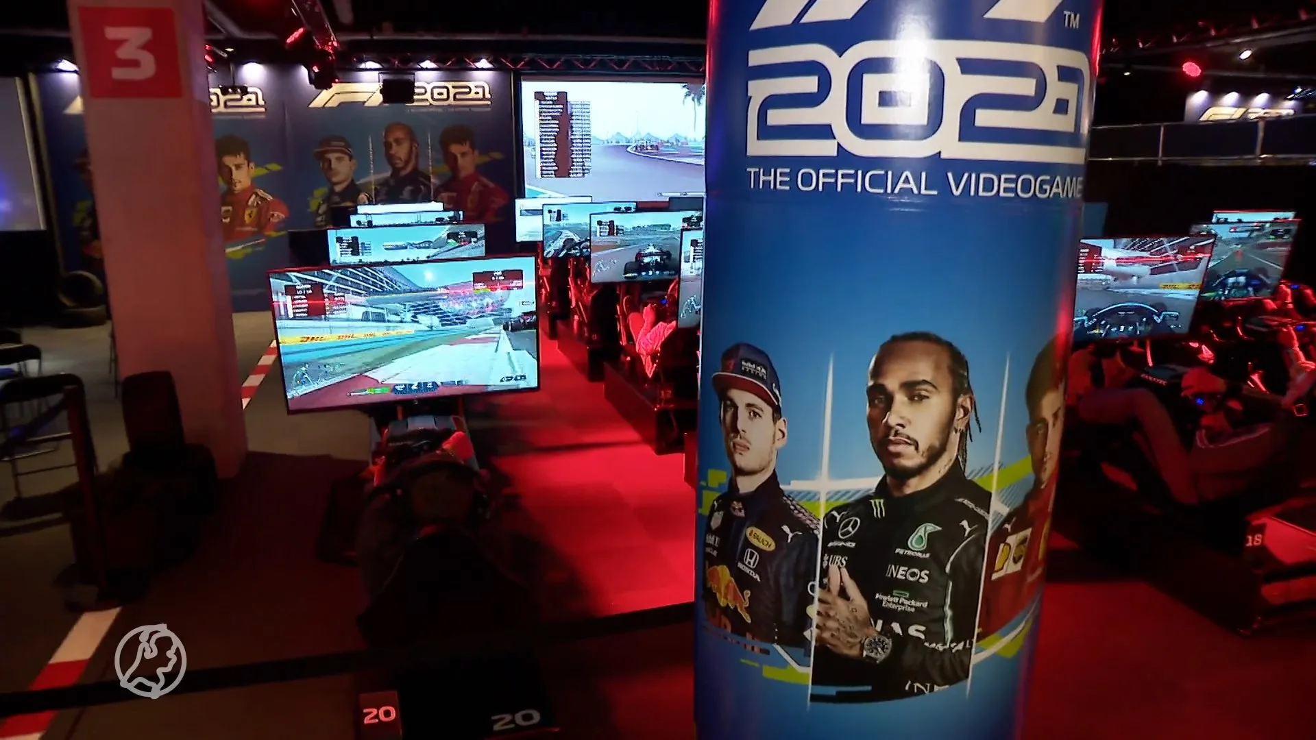 Max Verstappen-fans racen de spanning weg in simulator