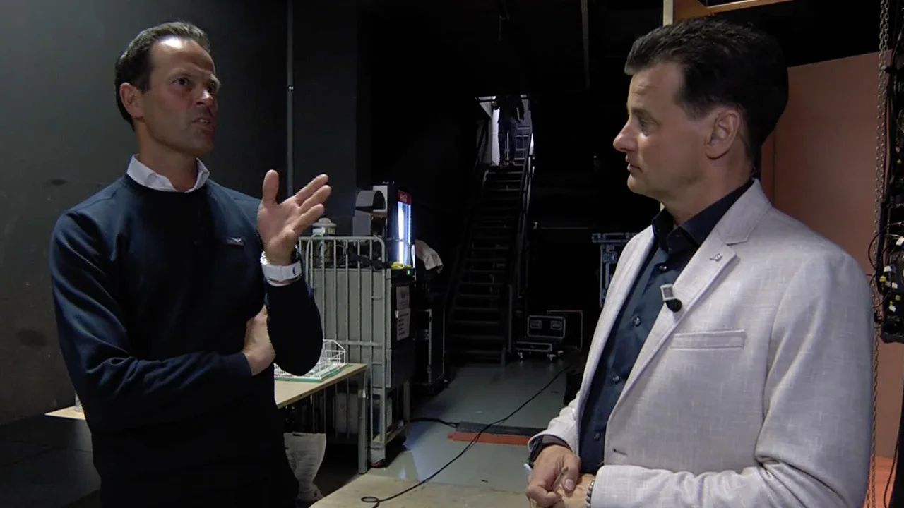 Dit bedrag verdiende Bas Nijhuis per minuut bij Vitesse - Sparta